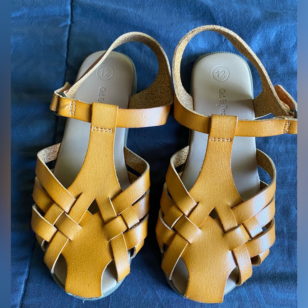 12c sandals cat and jack